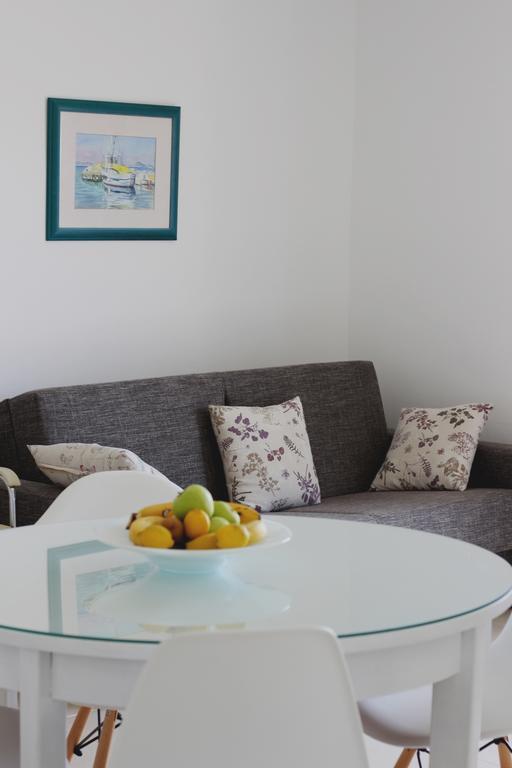 Apartment Udovicic Vodice Bagian luar foto